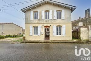 Picture of listing #329885610. House for sale in Saint-Estèphe