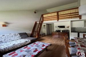 Picture of listing #329886880. Appartment for sale in Mont-Dore