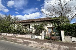 Picture of listing #329904927. House for sale in La Rochefoucauld