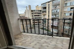 Picture of listing #329906883. Appartment for sale in Marseille