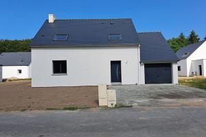 Picture of listing #329912377. House for sale in Ploemel