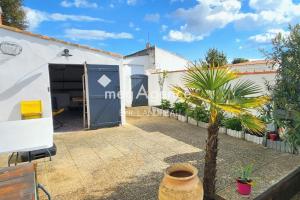 Picture of listing #329926233. House for sale in Les Sables-d'Olonne
