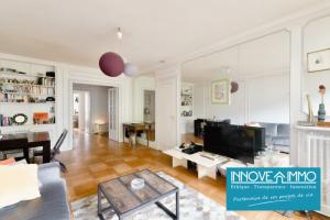 Picture of listing #329930662. Appartment for sale in Paris