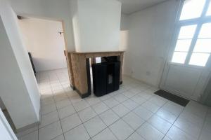 Thumbnail of property #329937843. Click for details