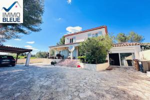 Picture of listing #329953118. House for sale in Martigues