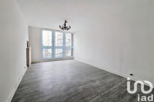 Picture of listing #329963581. Appartment for sale in Paris