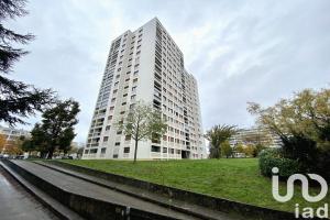 Picture of listing #329968443. Appartment for sale in Poitiers