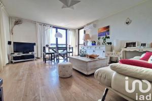 Picture of listing #329969827. Appartment for sale in Saint-Raphaël