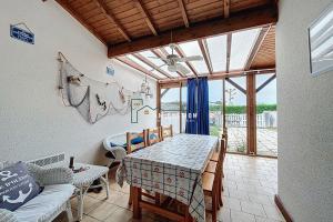 Picture of listing #329970892. Appartment for sale in Le Grand-Village-Plage