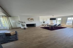 Picture of listing #329972946. Appartment for sale in Saint-Martin-des-Champs