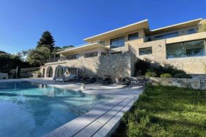 Picture of listing #329973539. House for sale in Mougins