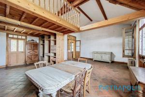Picture of listing #329975221. House for sale in Tassin-la-Demi-Lune
