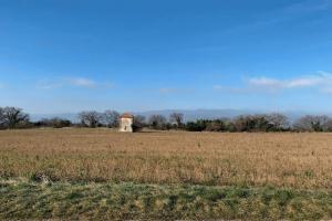 Photo de l'annonce nº 329983061. Terrain à vendre sur Montélimar