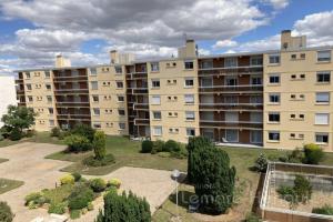 Picture of listing #329983578. Appartment for sale in Dreux