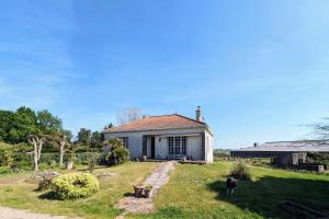 Picture of listing #329985800. House for sale in Saint-Hilaire-de-Riez