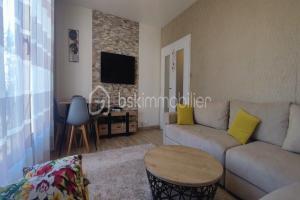 Picture of listing #329992876. Appartment for sale in Pithiviers
