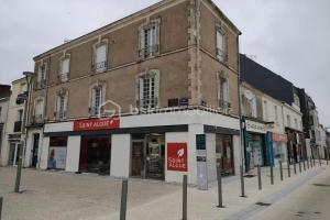 Picture of listing #329993041. Business for sale in La Roche-sur-Yon