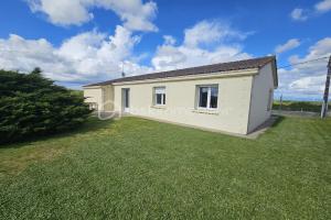 Picture of listing #329994238. House for sale in Vernoux-en-Gâtine