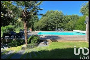 Picture of listing #330004577. House for sale in Louverné