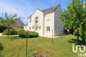 Picture of listing #330005804. House for sale in Saint-Rémy-lès-Chevreuse