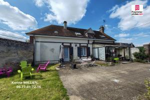 Picture of listing #330016257. House for sale in Saint-Lubin-des-Joncherets
