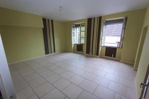 Thumbnail of property #330016875. Click for details