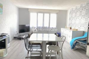 Picture of listing #330018847. Appartment for sale in Mios