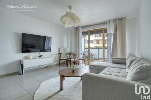 Picture of listing #330026803. Appartment for sale in Gex