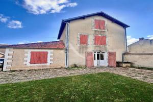 Picture of listing #330029590. Appartment for sale in Montmorillon