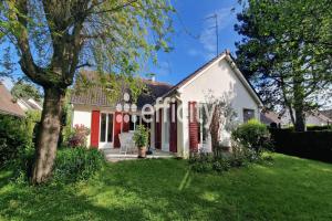 Picture of listing #330029681. House for sale in La Queue-en-Brie