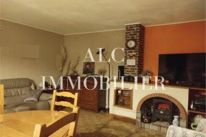 Picture of listing #330030256. House for sale in Alençon