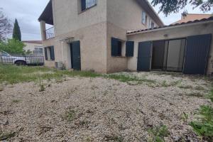 Thumbnail of property #330045863. Click for details