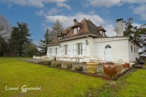 Picture of listing #330061855. House for sale in Bonneville-et-Saint-Avit-de-Fumadières