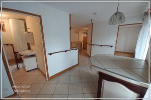 Thumbnail of property #330061909. Click for details