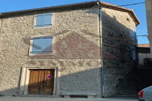 Picture of listing #330062148. Appartment for sale in Berrias-et-Casteljau