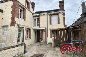 Picture of listing #330063129. House for sale in Gien