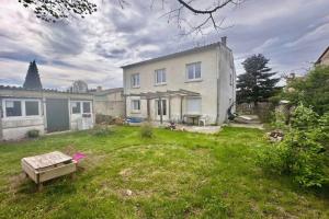 Picture of listing #330064079. Building for sale in Carcassonne