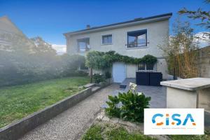 Picture of listing #330064727. House for sale in Les Ageux