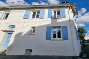 Picture of listing #330065445. House for sale in Royan