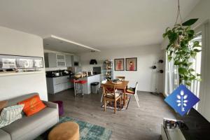 Picture of listing #330066782. Appartment for sale in Paris