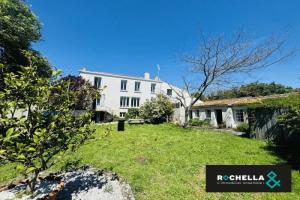 Picture of listing #330068152. House for sale in La Rochelle