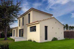 Picture of listing #330068410. House for sale in Salon-de-Provence