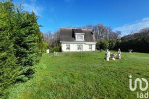 Picture of listing #330068548. House for sale in Château-Renault
