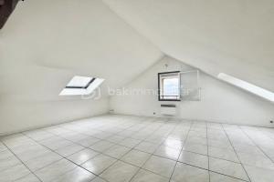 Picture of listing #330075538. Appartment for sale in Chanteloup-les-Vignes