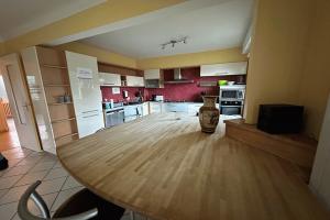 Picture of listing #330084112. Appartment for sale in Le Pouliguen