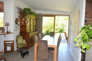 Picture of listing #330084665. House for sale in Lons-le-Saunier