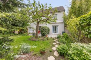 Picture of listing #330084704. House for sale in Saint-Maur-des-Fossés