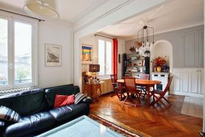 Picture of listing #330084783. Appartment for sale in Versailles