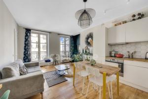 Picture of listing #330084953. Appartment for sale in Paris