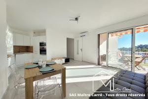 Picture of listing #330091816. Appartment for sale in Cavalaire-sur-Mer